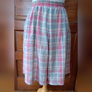 Koret Petites Women's Vintage Goucho wide leg shorts Size 6 Petite Union made